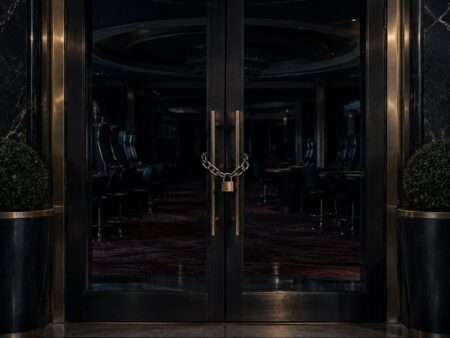 🛡️ What Happens When a UK Casino Loses Its Licence? 🇬🇧